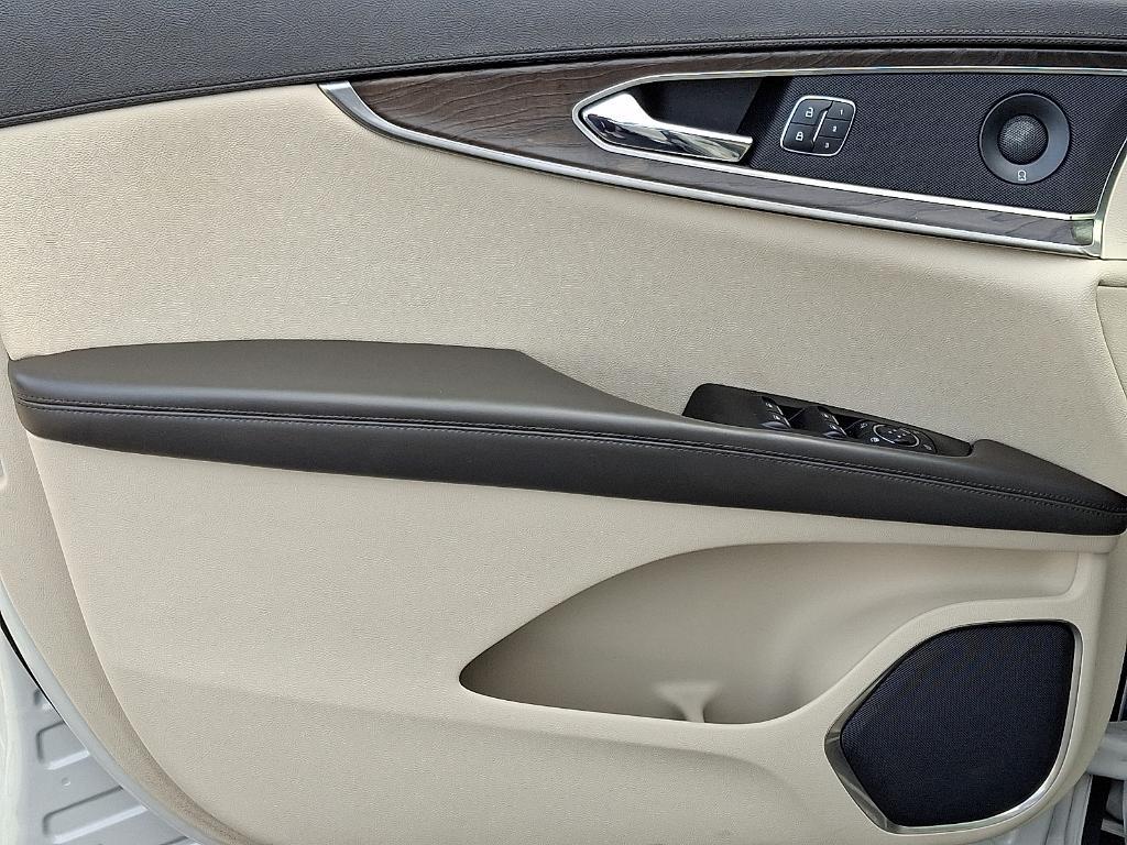 used 2020 Lincoln Nautilus car, priced at $24,997