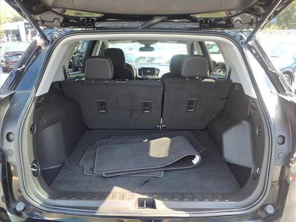 used 2022 GMC Terrain car, priced at $24,995