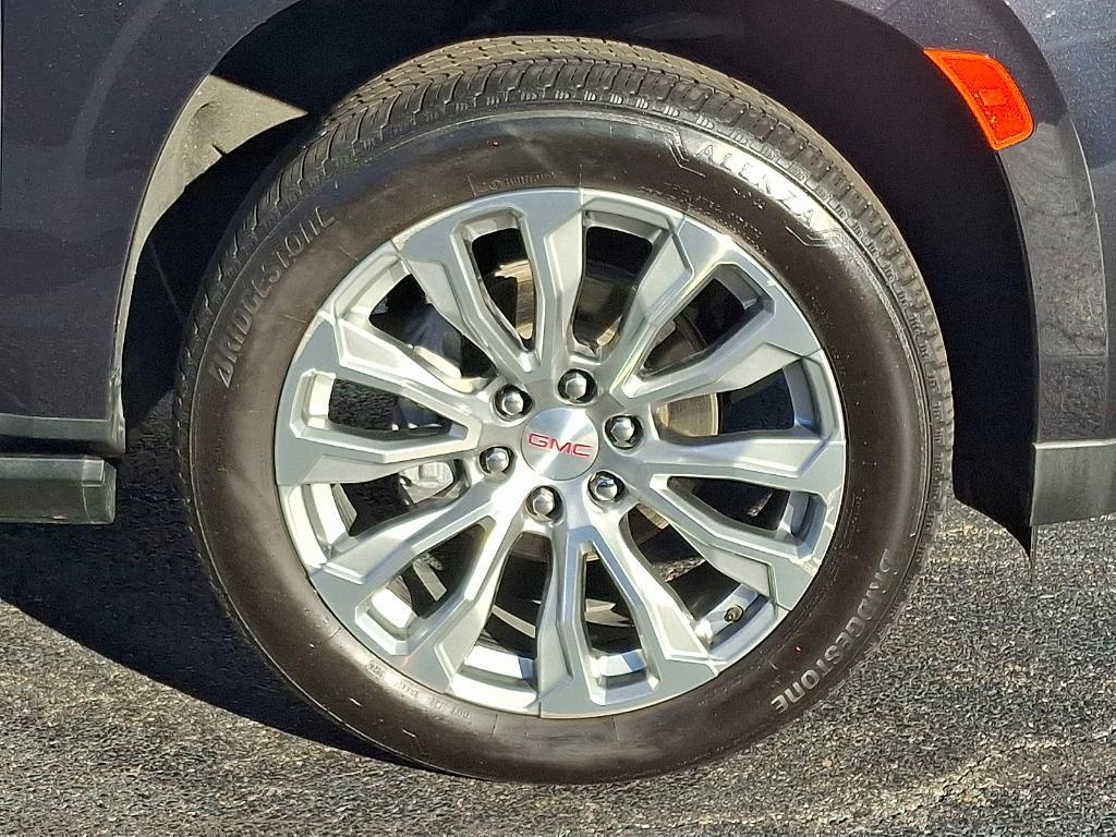 used 2024 GMC Yukon car, priced at $79,995