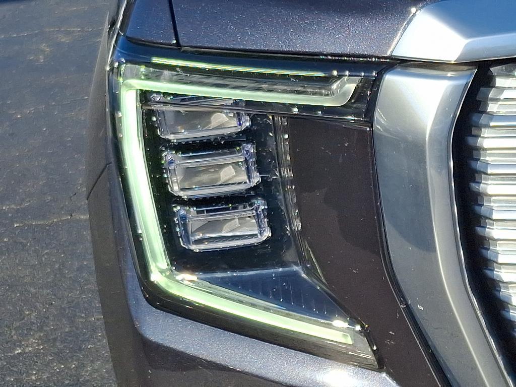 used 2024 GMC Yukon car, priced at $79,995