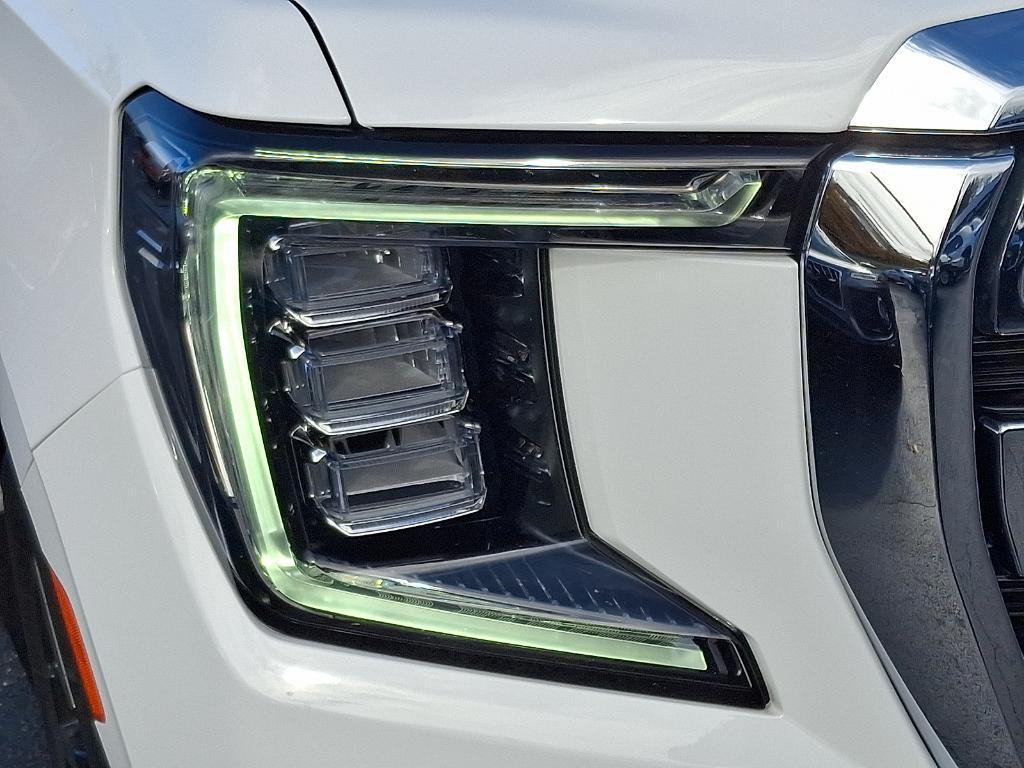 used 2023 GMC Yukon car, priced at $64,998