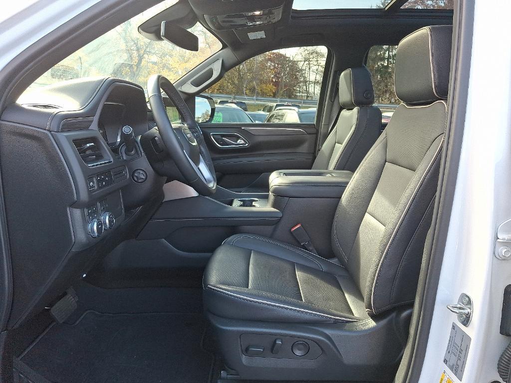 used 2023 GMC Yukon car, priced at $64,998