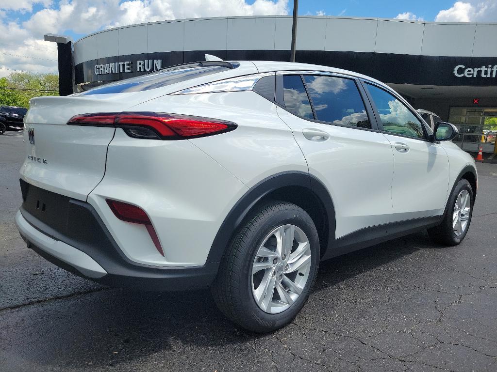 new 2024 Buick Encore GX car, priced at $30,685