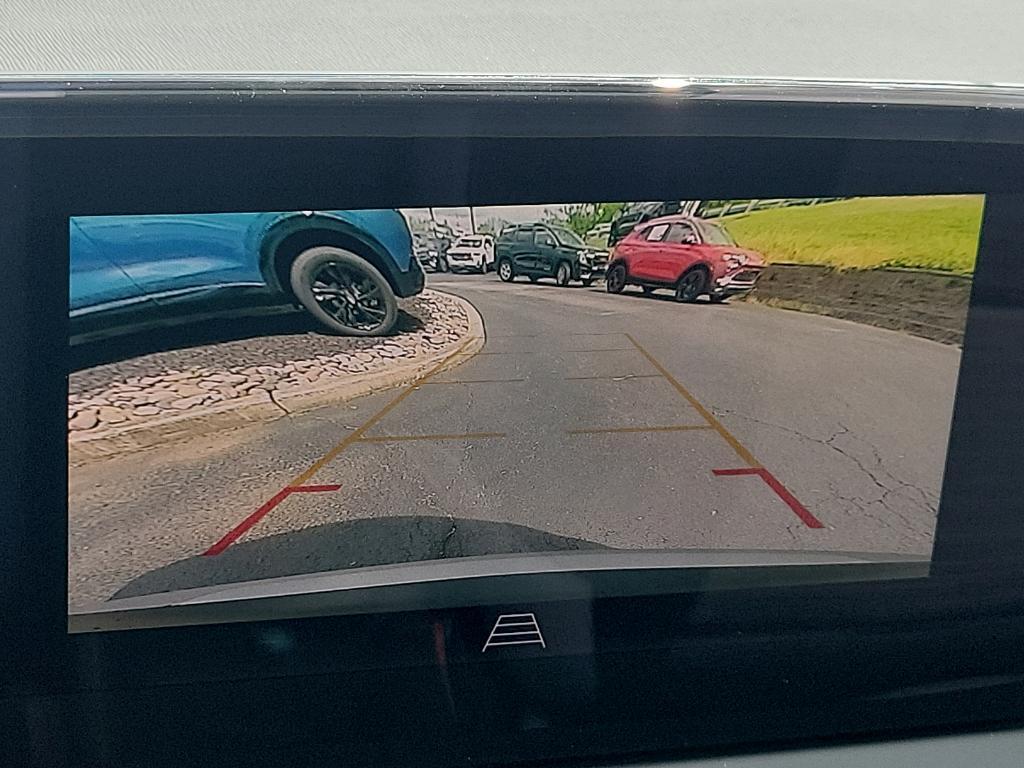 new 2024 Buick Encore GX car, priced at $30,685