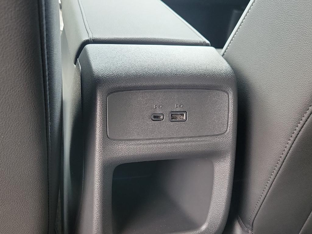 new 2024 Buick Encore GX car, priced at $30,685