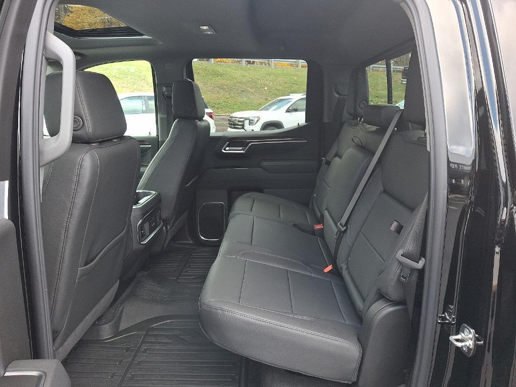 new 2026 GMC Sierra 1500 car, priced at $68,295