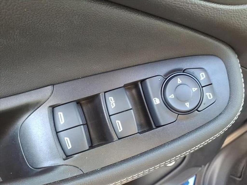 used 2022 Buick Encore GX car, priced at $22,998