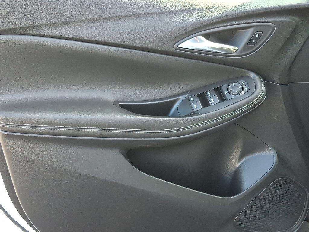 used 2024 Buick Encore GX car, priced at $22,997