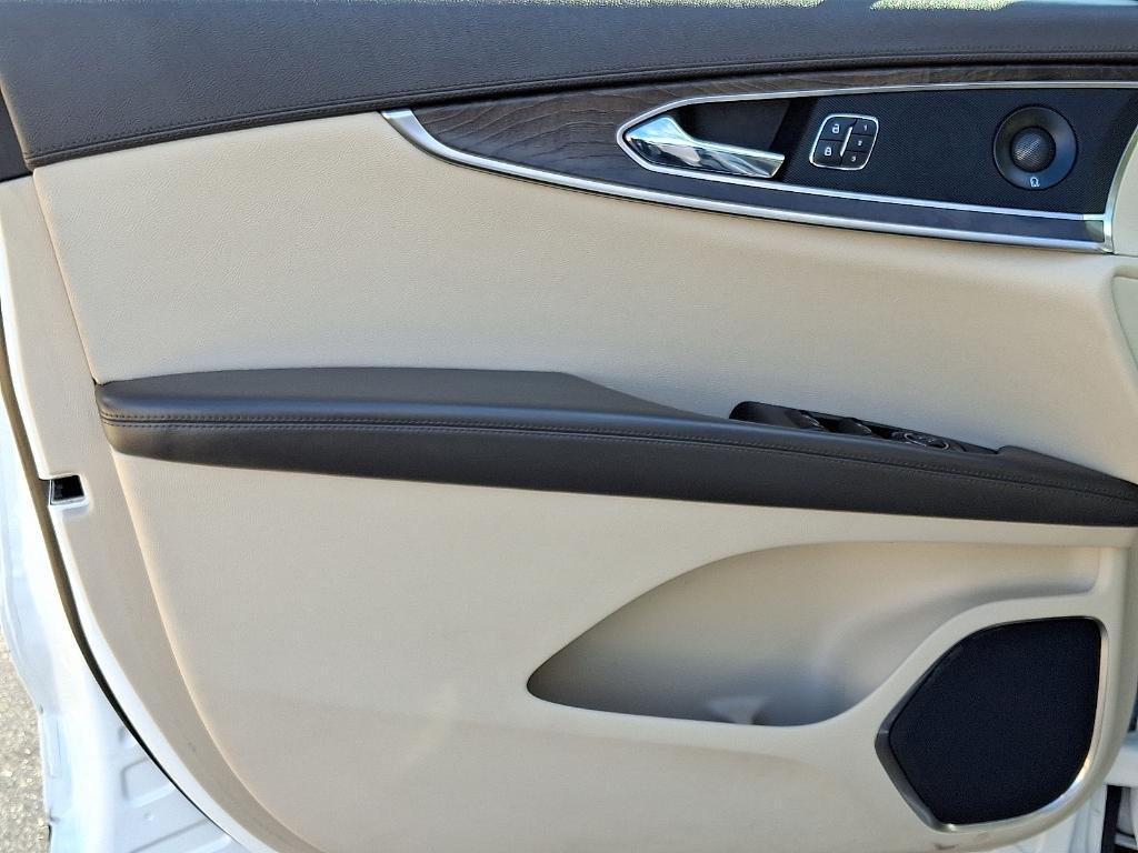 used 2020 Lincoln Nautilus car, priced at $21,997