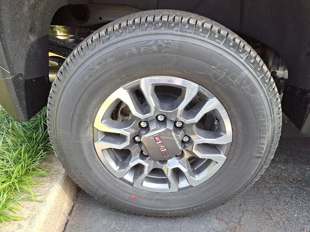 new 2026 GMC Sierra 2500 car, priced at $73,130