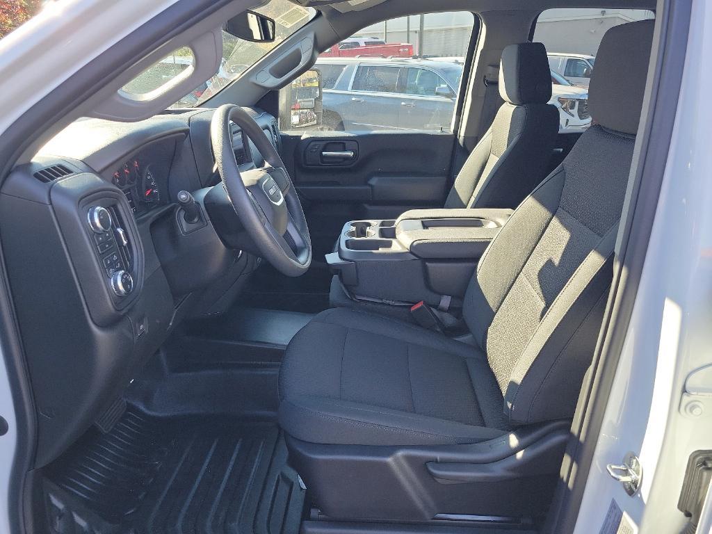 new 2024 GMC Sierra 2500 car