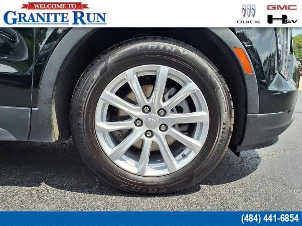 used 2022 Cadillac XT4 car, priced at $29,997