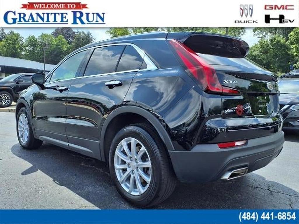 used 2022 Cadillac XT4 car, priced at $29,997