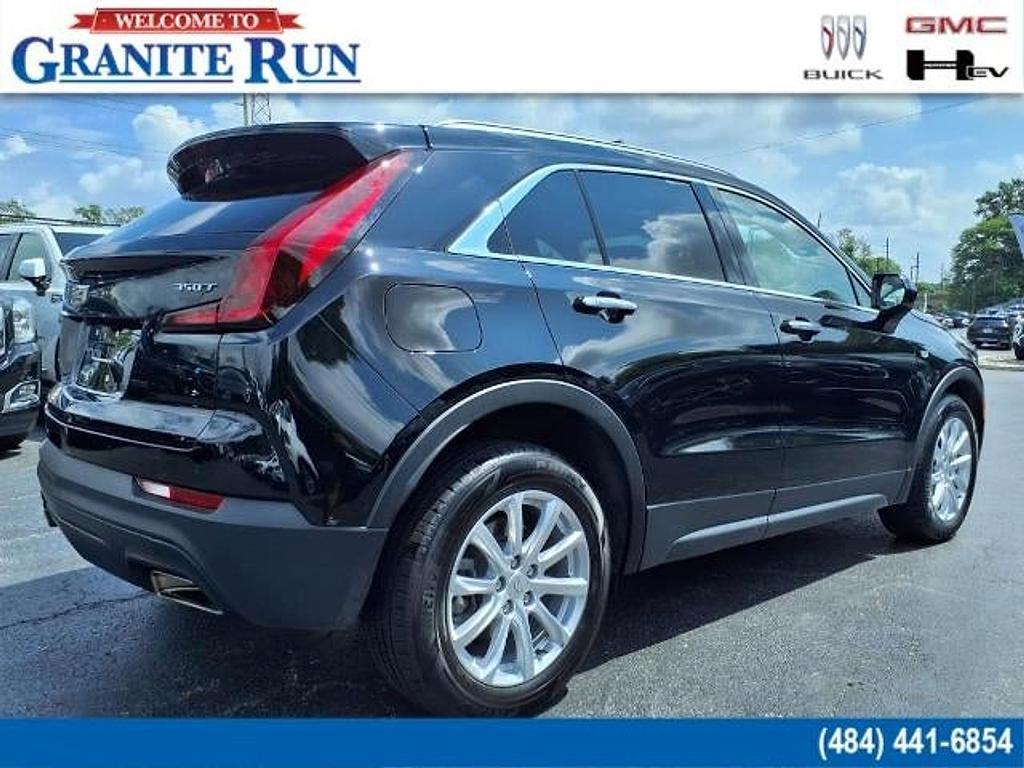 used 2022 Cadillac XT4 car, priced at $29,997