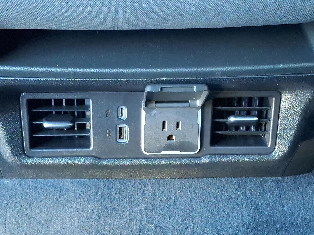 used 2022 GMC Sierra 1500 car, priced at $42,995