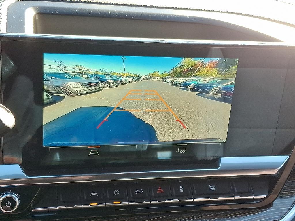 used 2022 GMC Sierra 1500 car, priced at $42,995