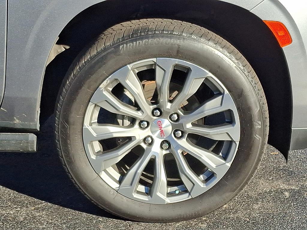 used 2021 GMC Yukon car, priced at $54,998