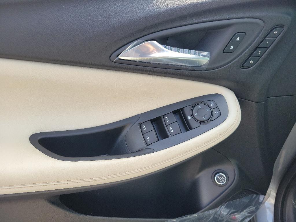 new 2024 Buick Encore GX car, priced at $37,275