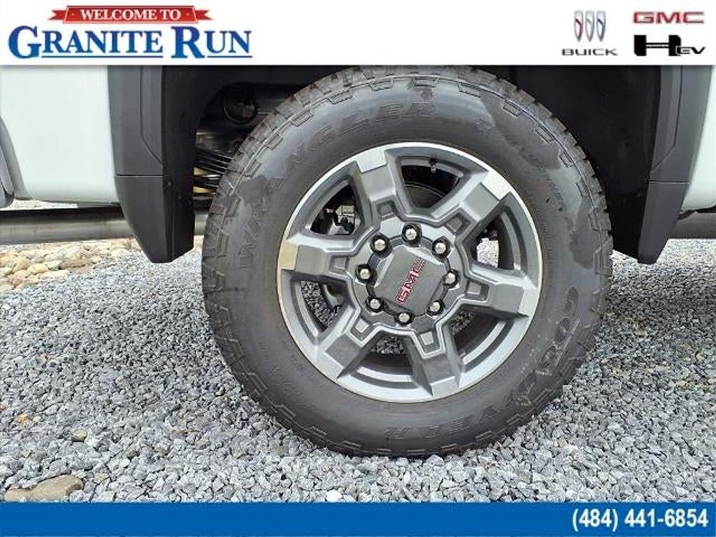 new 2025 GMC Sierra 2500 car, priced at $73,029