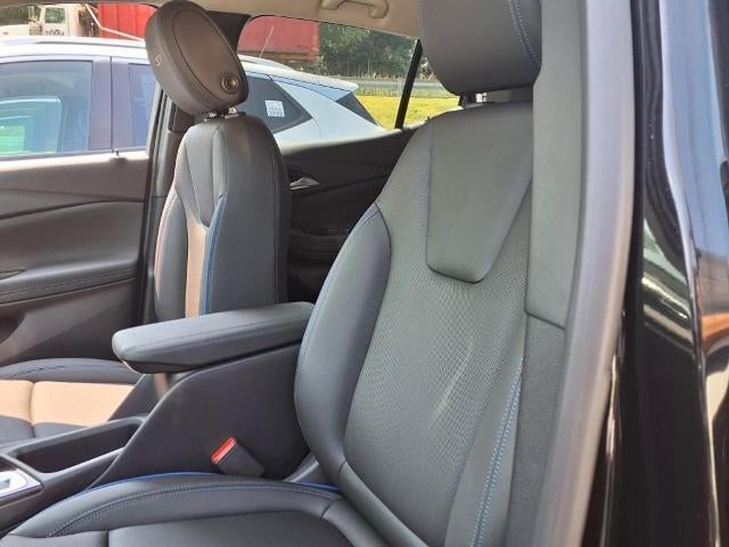 new 2026 Buick Encore GX car, priced at $31,780