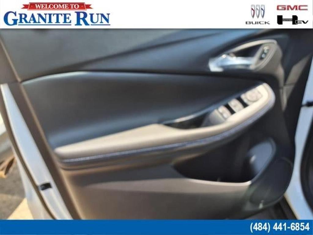 new 2026 Buick Encore GX car, priced at $31,285