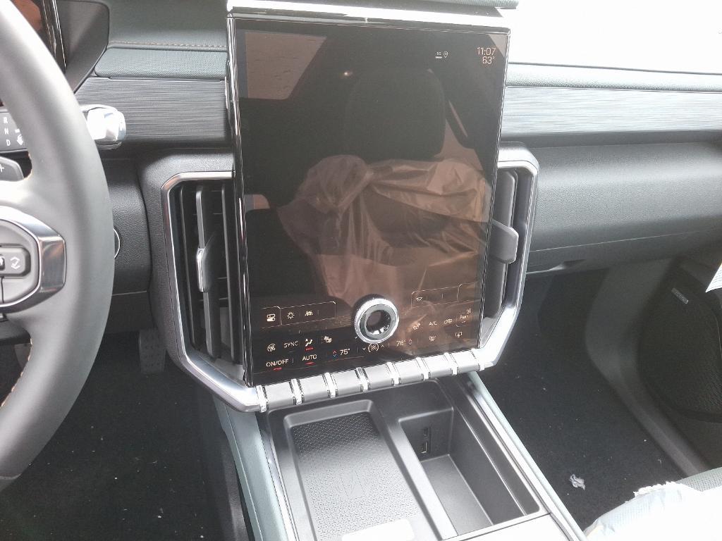 used 2025 GMC Acadia car, priced at $48,995