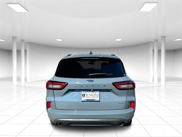 used 2024 Ford Escape car, priced at $22,995