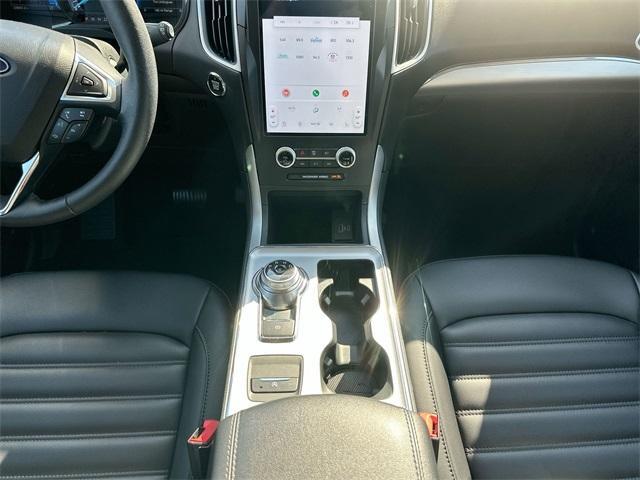 used 2022 Ford Edge car, priced at $22,995