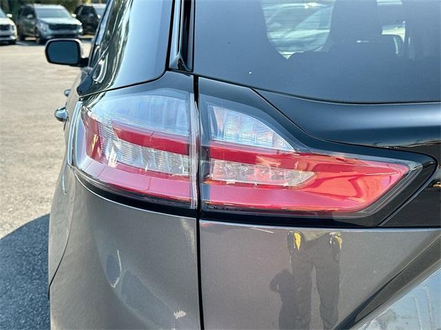 used 2022 Ford Edge car, priced at $22,995