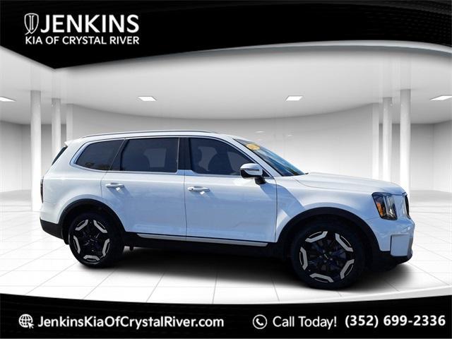 used 2023 Kia Telluride car, priced at $36,495