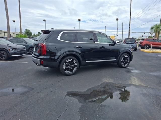used 2024 Kia Telluride car