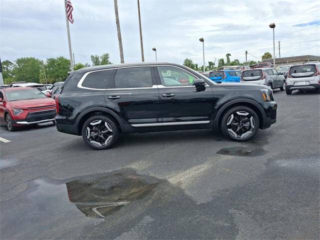 used 2024 Kia Telluride car