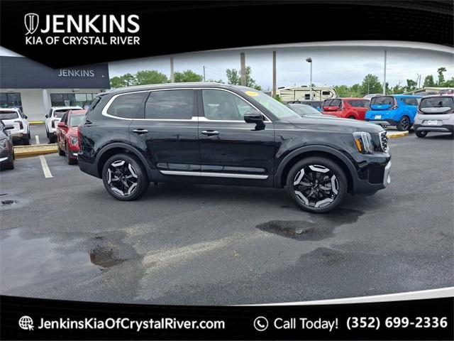 used 2024 Kia Telluride car