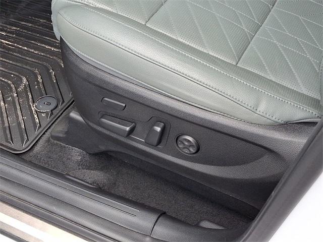 used 2023 Kia Telluride car, priced at $36,995