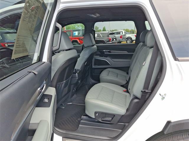 used 2023 Kia Telluride car, priced at $36,995