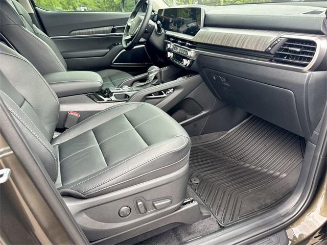 new 2025 Kia Telluride car, priced at $41,902