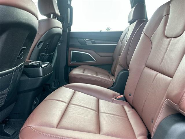 used 2024 Kia Telluride car
