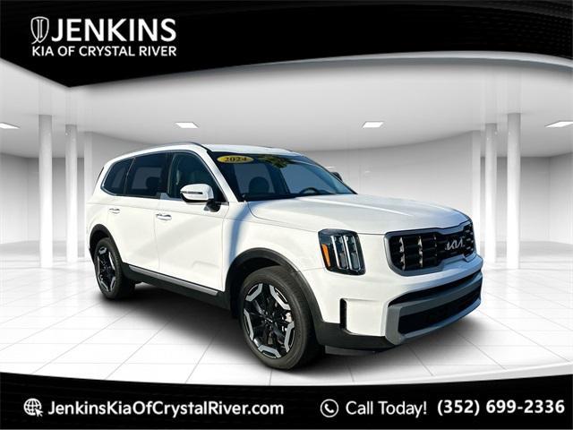 used 2024 Kia Telluride car, priced at $32,495