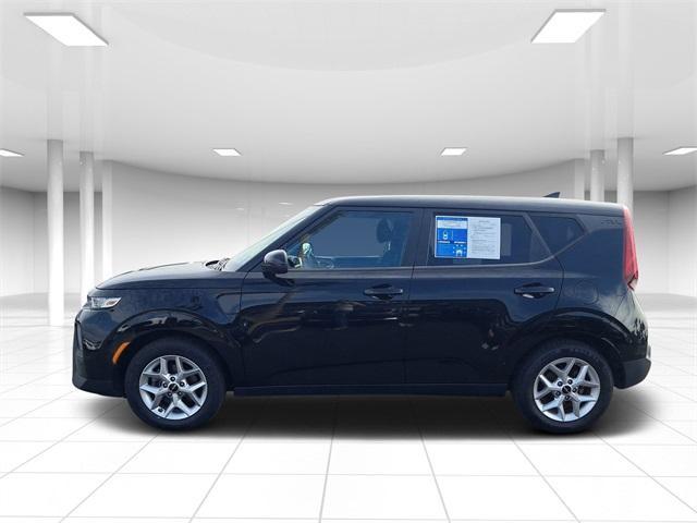 used 2022 Kia Soul car, priced at $15,995