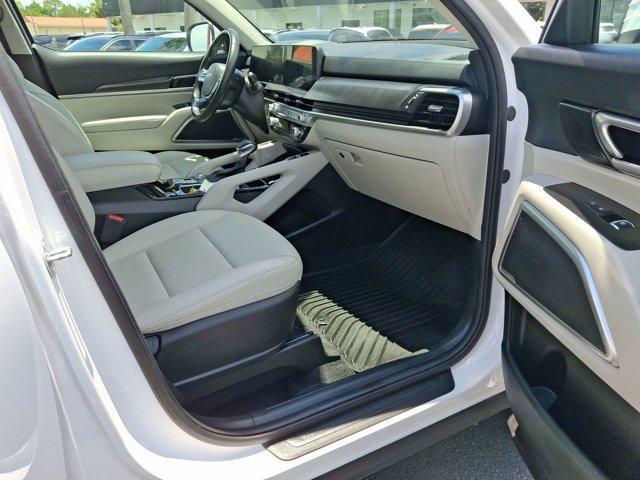used 2023 Kia Telluride car, priced at $32,995