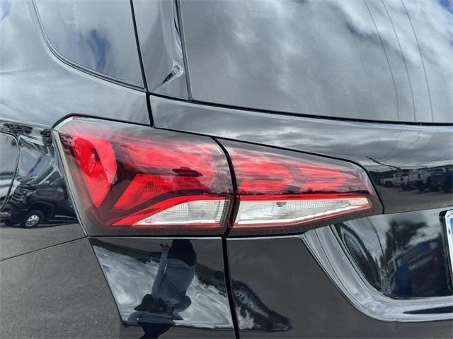 used 2024 Chevrolet Equinox car, priced at $21,995