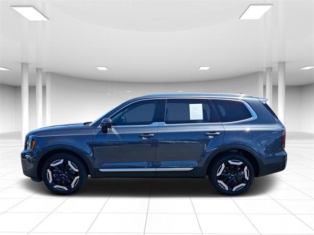 used 2023 Kia Telluride car, priced at $36,995