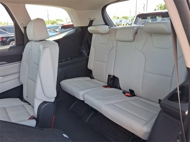 used 2023 Kia Telluride car, priced at $36,995