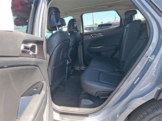 used 2025 Kia Sportage car, priced at $29,995
