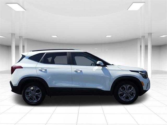 used 2024 Kia Seltos car, priced at $20,995