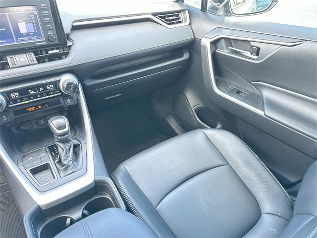 used 2020 Toyota RAV4 car, priced at $22,995