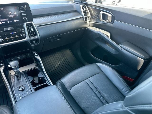 used 2021 Kia Sorento car, priced at $21,995