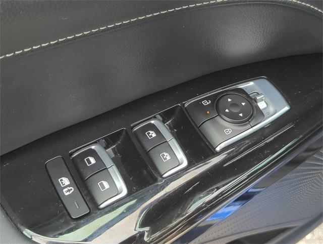 used 2025 Kia K5 car, priced at $27,995