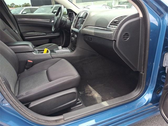 used 2021 Chrysler 300 car, priced at $19,995