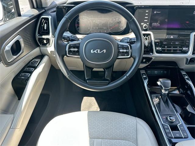 used 2022 Kia Sorento car, priced at $27,995